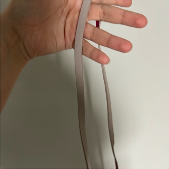 2 Kate Spade crossbody purses - Picture 12 of 14